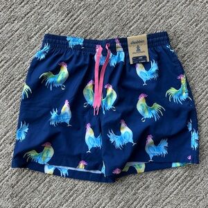Chubbies The Fowl Plays 5.5” Classic Swim Trunk